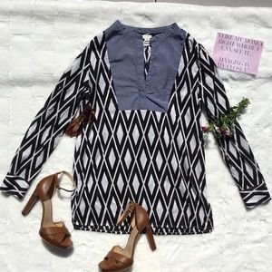 J. Crew Tops - Jcrew Black & White Print Tunic Top Chambray Bib J. Crew Tops - Jcrew Black & White Print Tunic Top Chambray Bib